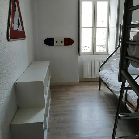 בית נופש Bel 6 Personnes Centre Ville Dans Bellle *