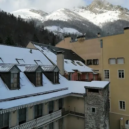 Bel 6 Personnes Centre Ville Dans Bellle *